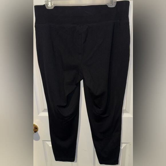 INC International Concepts Women’s Black Pull On Ponte Seamless Leggings 12Short - Picture 3 of 7